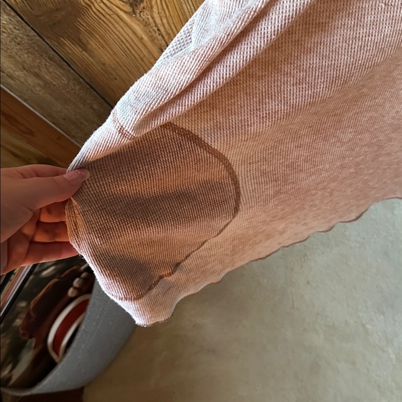 Soft Surroundings Beige V-Neck long sleeve - Picture 6 of 6